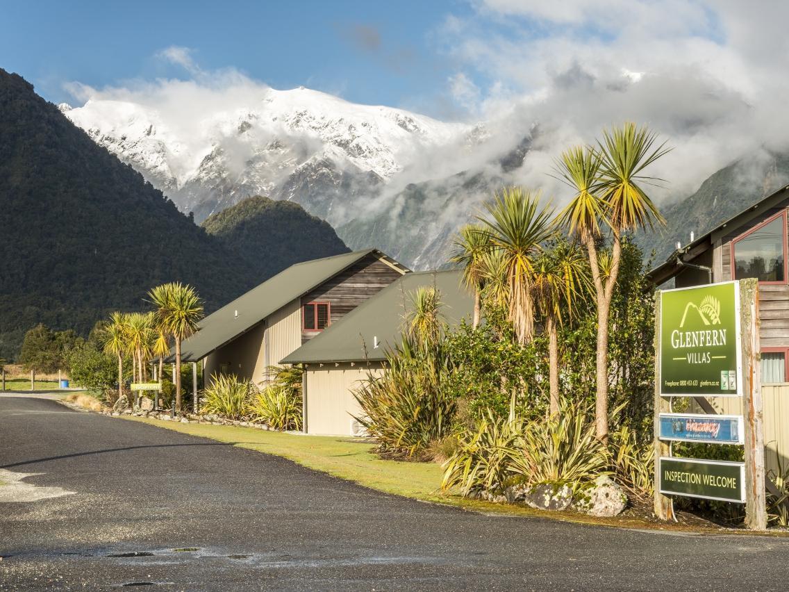 Glenfern Villas Franz Josef Bagian luar foto